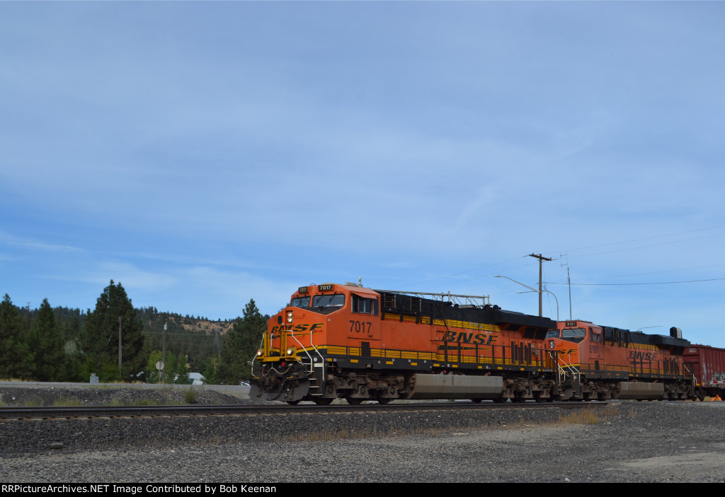 BNSF 7017